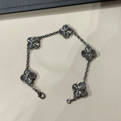 [Love Lucky]CLOVER 5 MOTIF BLACK BRACELET