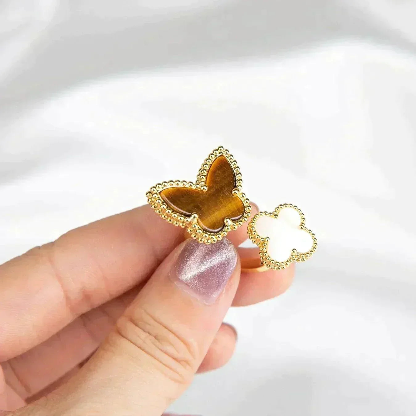 [Love Lucky]LUCKY BETWEEN THE FINGER RING