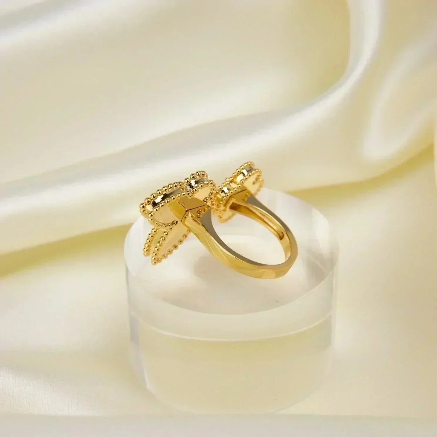 [Love Lucky]LUCKY BETWEEN THE FINGER RING