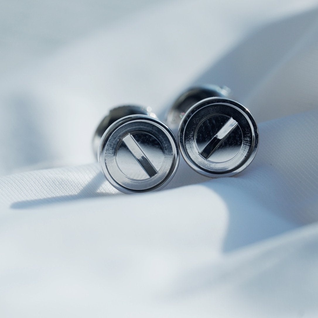 [Love Lucky]LOVE EARRINGS SILVER 10MM