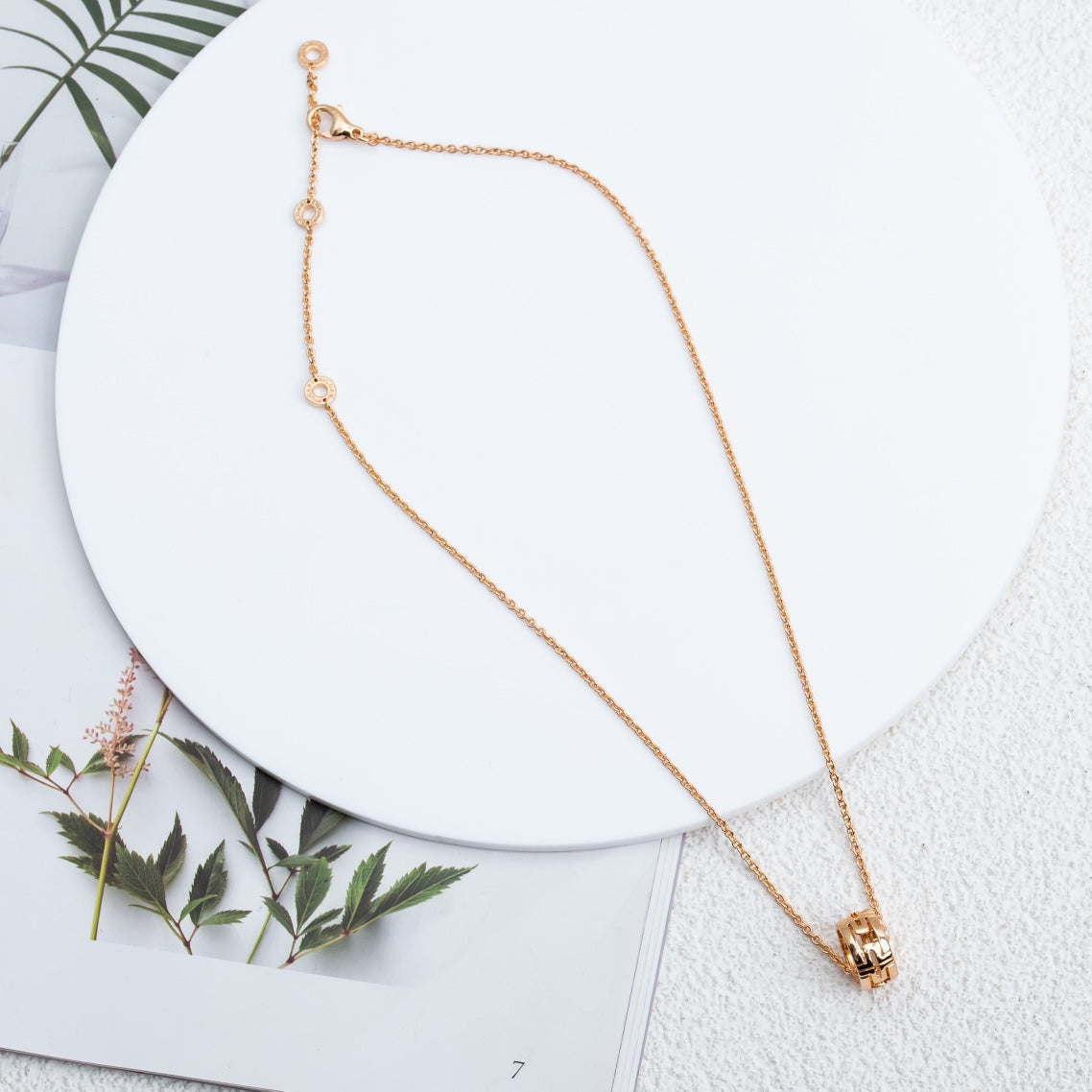 [Love Lucky]PARENTESI NECKLACE PINK GOLD