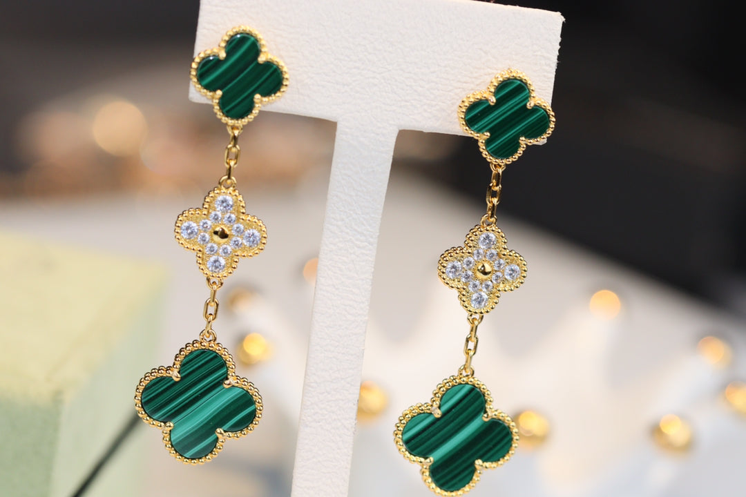 [Love Lucky]CLOVER EARRINGS GOLD MALACHITE DIAMOND 3 MOTIF