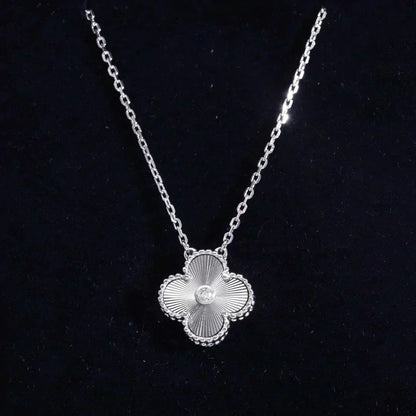 [Love Lucky]CLOVER  15MM DIAMOND LASER NECKLACE SILVER