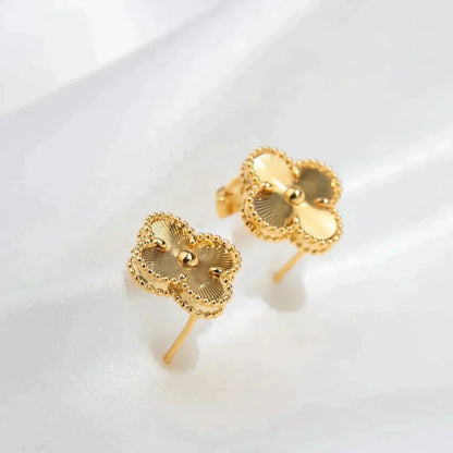 [Love Lucky]CLOVER MEDIUM 1 MOTIFS LASER EARRINGS