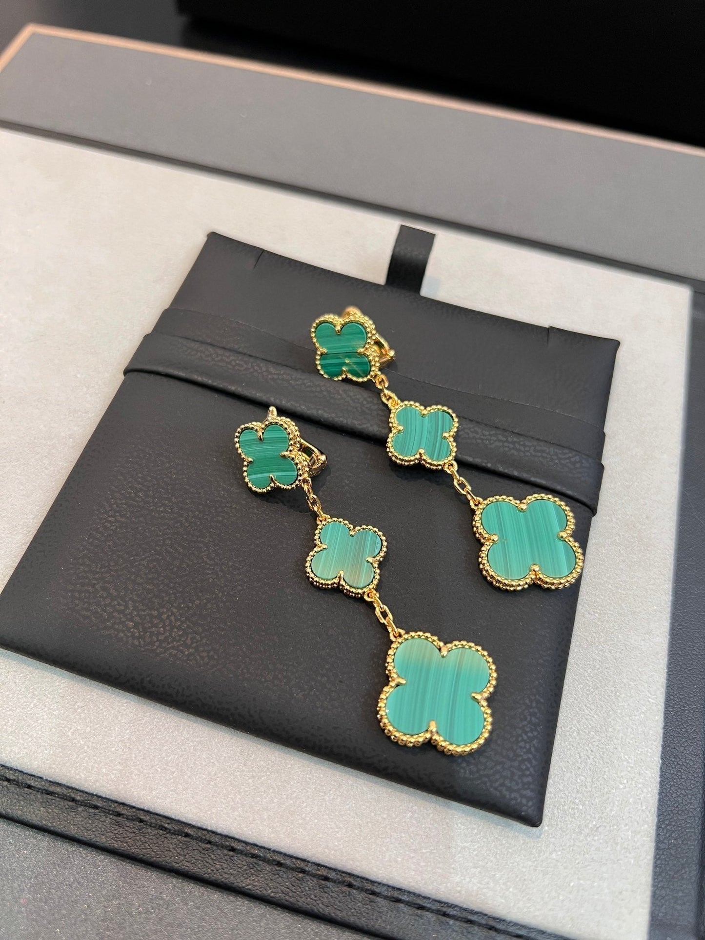 [Love Lucky]CLOVER MALACHITE 3 MOTIFS GOLD