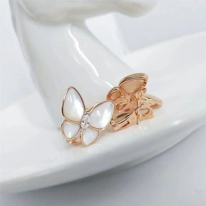 [Love Lucky]BUTTERFLY MOP DIAMOND EARRINGS