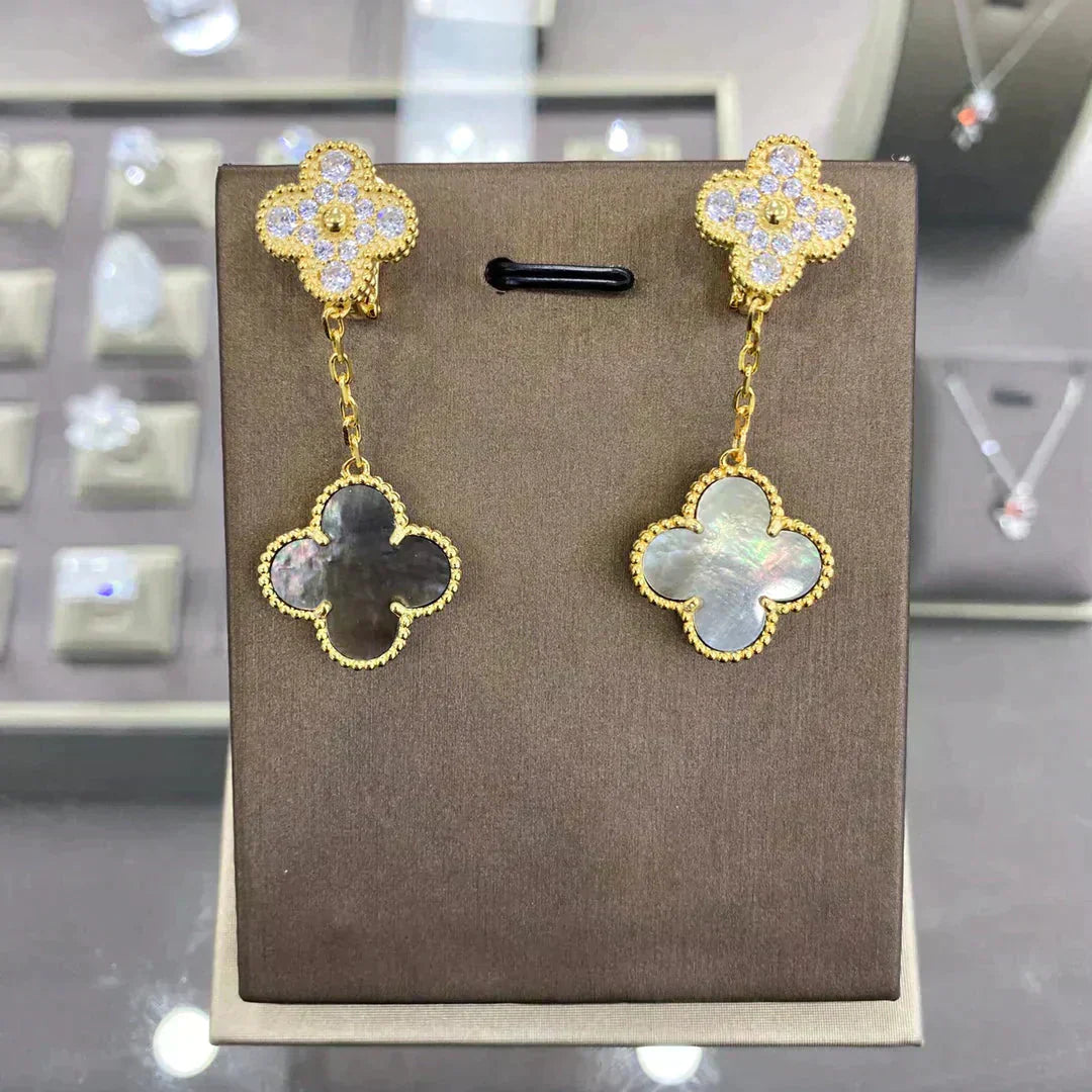 [Love Lucky]CLOVER  2 MOTIFS  DIAMOND  EARRINGS (MULTIPLE CHOICESç´