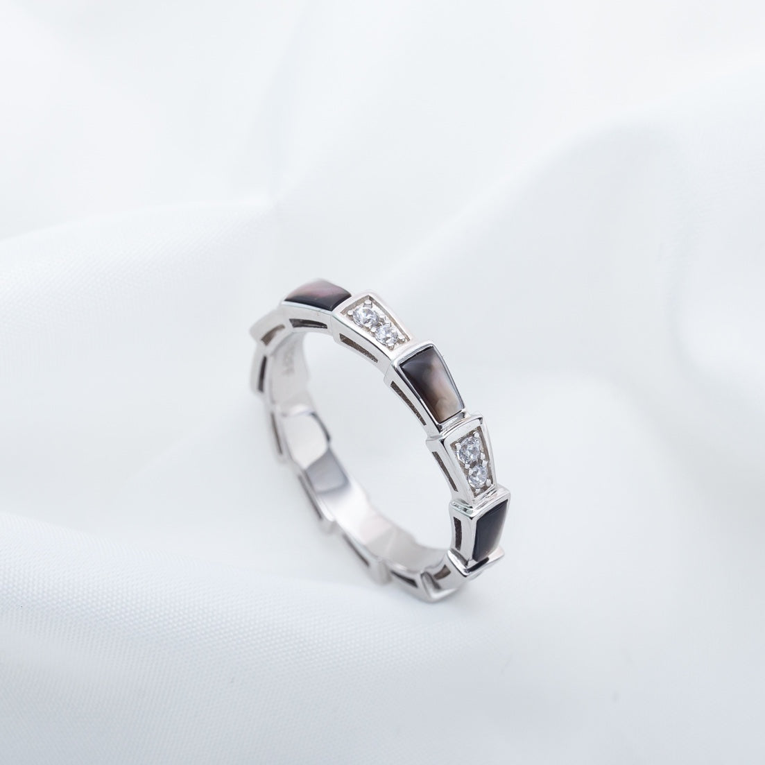 [Love Lucky]SERPENTI RING SILVER  DIAMOND BLACK MOP 3MM