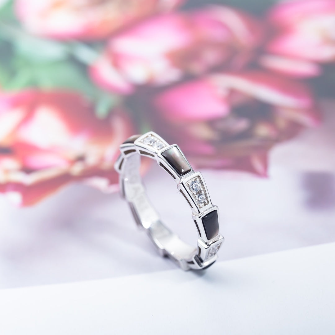 [Love Lucky]SERPENTI RING SILVER  DIAMOND BLACK MOP 3MM