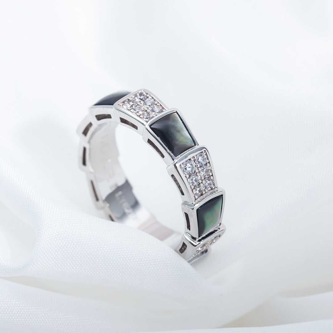 [Love Lucky]SERPENTI RING SILVER DIAMOND BLACK MOP 4MM