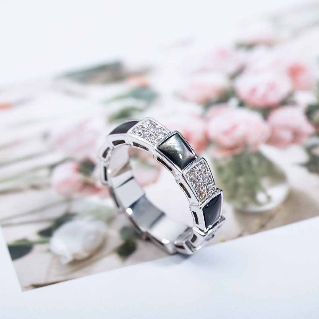 [Love Lucky]SERPENTI RING SILVER DIAMOND BLACK MOP 4MM
