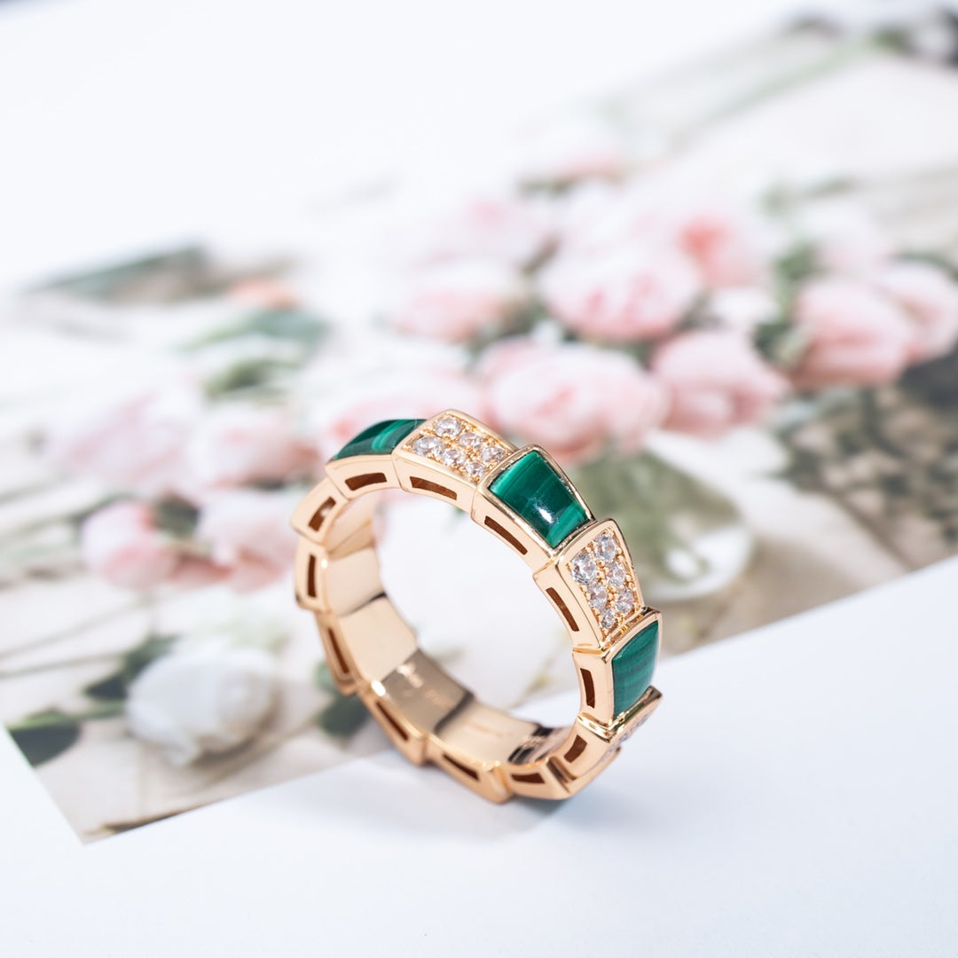 [Love Lucky]SERPENTI RING PINK GOLD MALACHITE DIAMOND PAVED 4MM