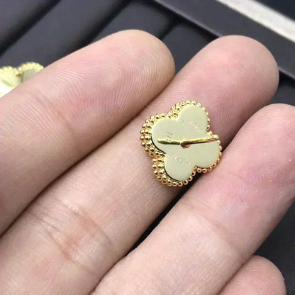 [Love Lucky]CLOVER MINI 9.5MM LASER EARRINGS