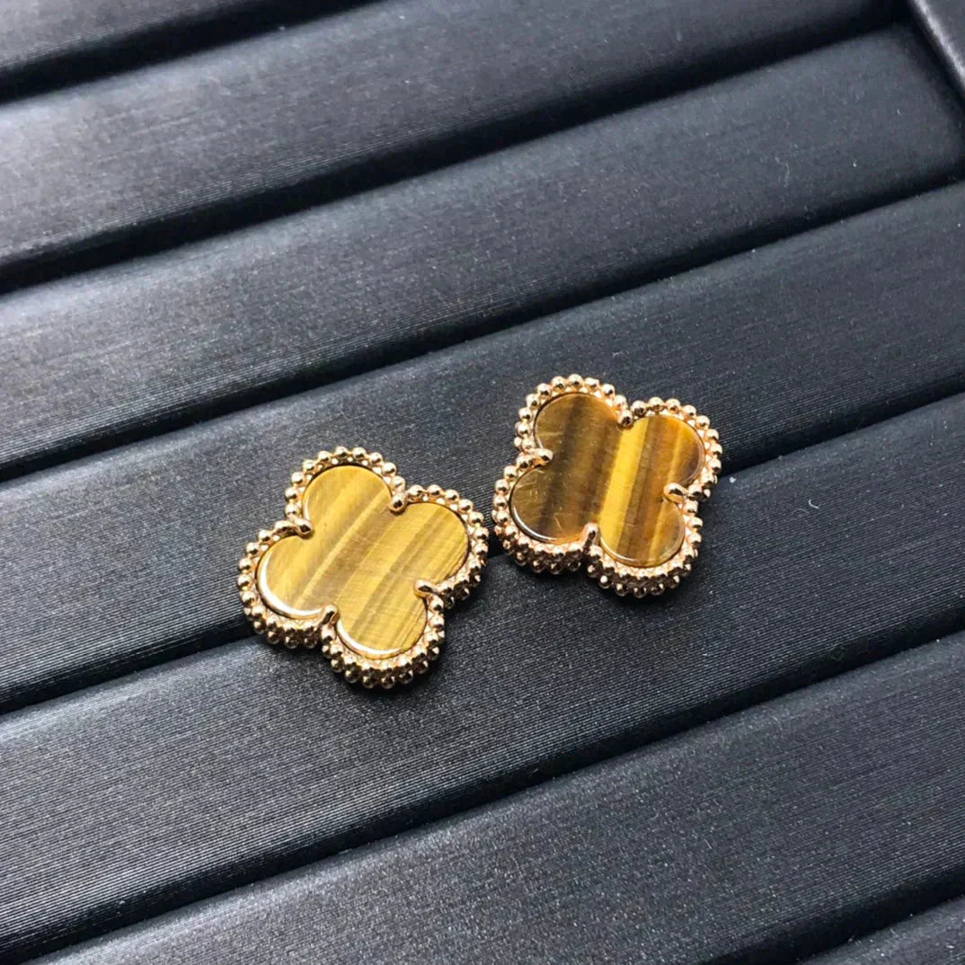 [Love Lucky]CLOVER MEDIUM 1 MOTIFS TIGER EYE EARRINGS