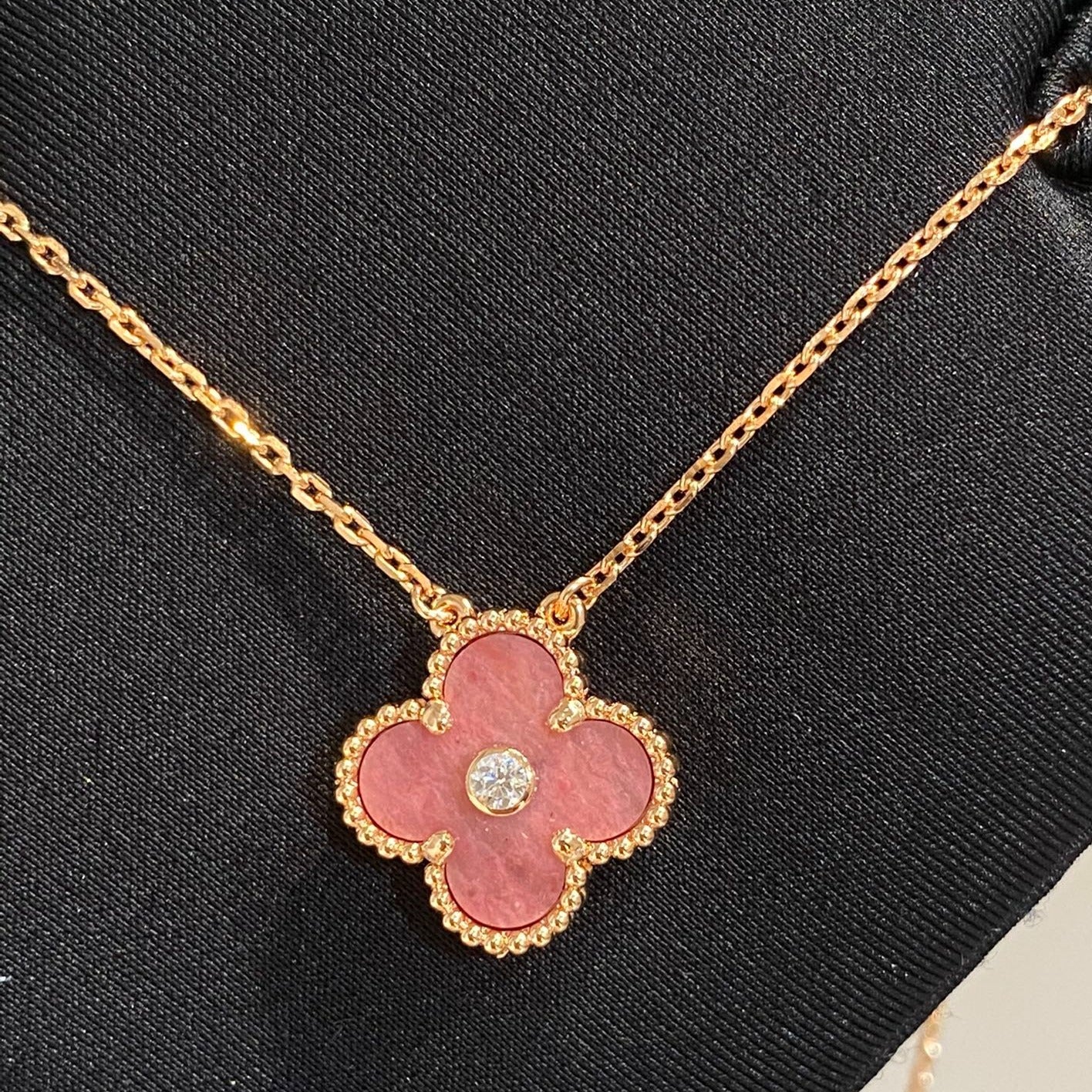[Love Lucky]CLOVER 15MM DIAMOND RHODONITE NECKLACE
