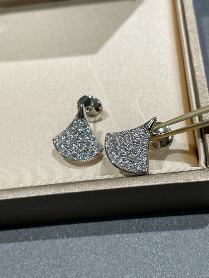 [Love Lucky]DREAM STUD EARRINGS DIAMOND