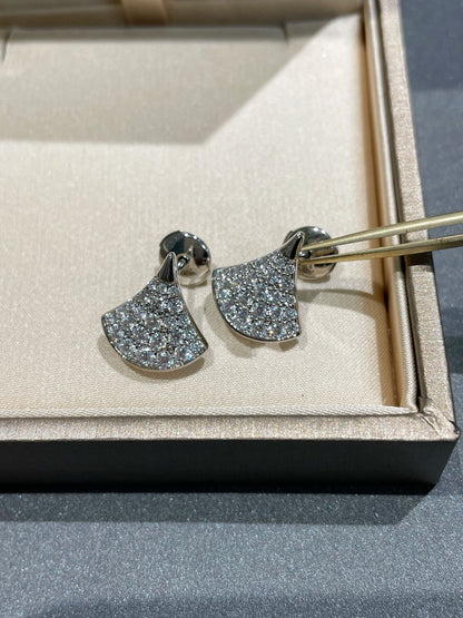 [Love Lucky]DREAM STUD EARRINGS DIAMOND