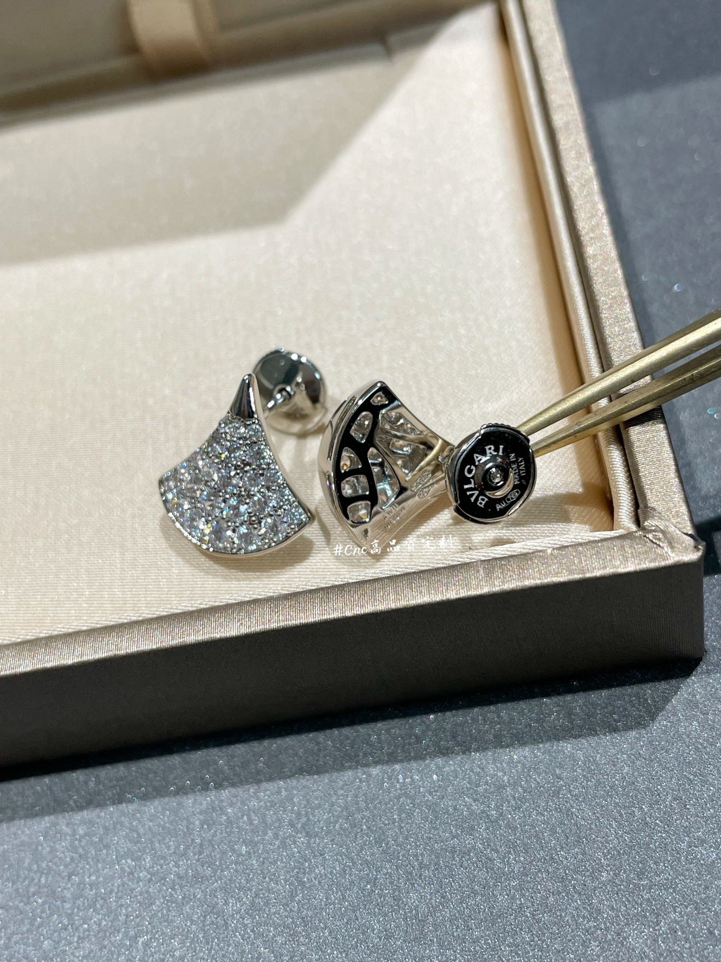[Love Lucky]DREAM STUD EARRINGS DIAMOND