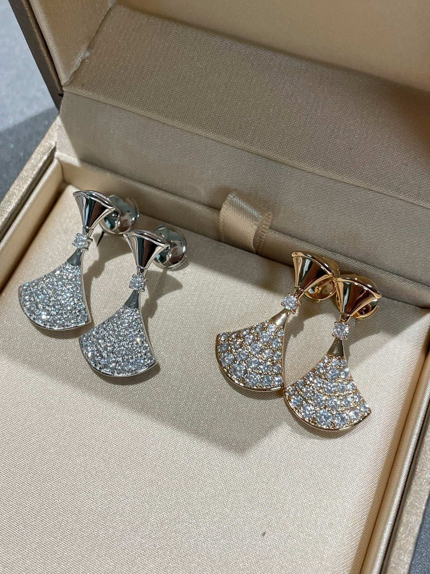 [Love Lucky]DREAM EARRINGS DIAMOND