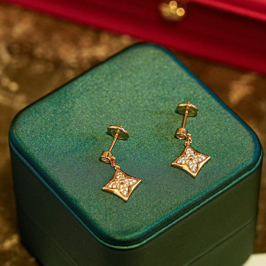 [Love Lucky]STAR DIAMONDS EARRINGS GOLD