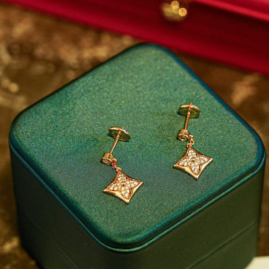 [Love Lucky]STAR DIAMONDS EARRINGS GOLD
