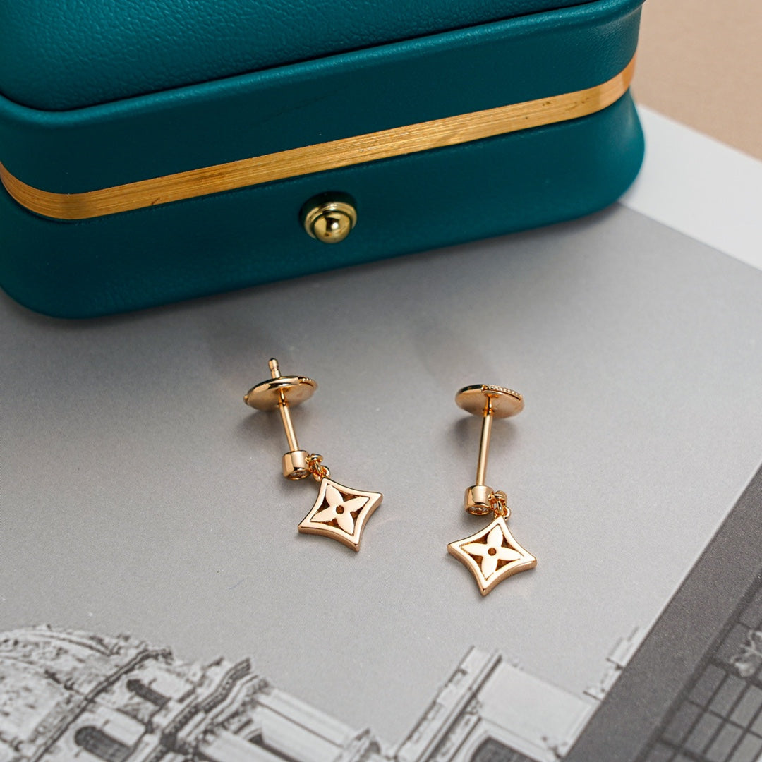 [Love Lucky]STAR EARRINGS GOLD