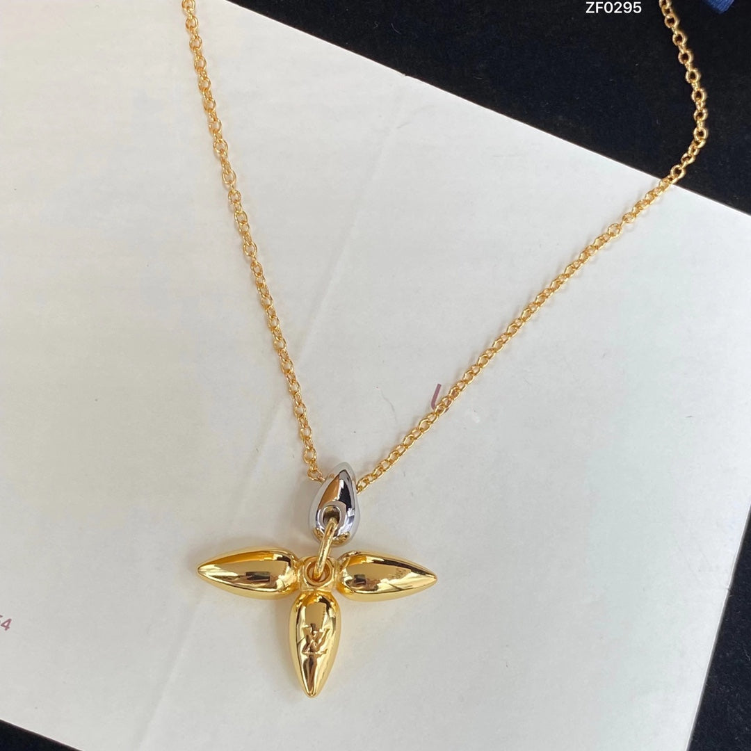 [Love Lucky]LOUISETTE PEDANT GOLD NECKLACE