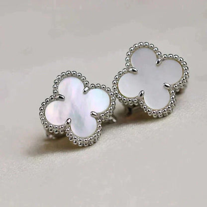 [Love Lucky]CLOVER MEDIUM 1 MOTIFS  WHITE MOP EARRINGS SILVER