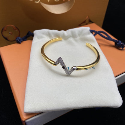 [Love Lucky]VOLTE UPSITE DOWN DIAMOND GOLD OPEN BRACELET