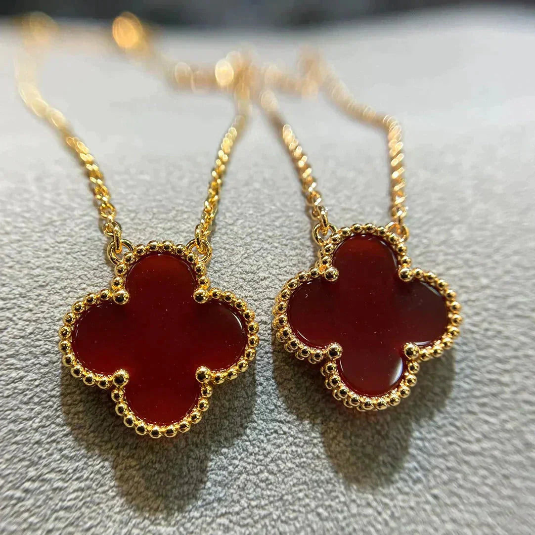 [Love Lucky]CLOVER 15MM CARNELIAN SINGLE FLOWER NECKLACE