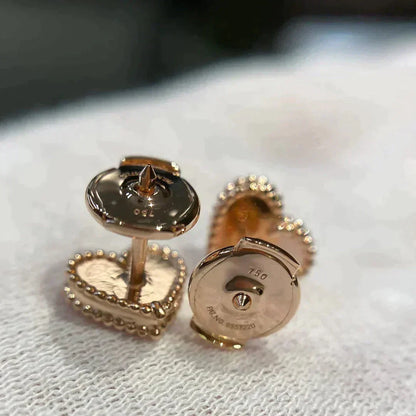 [Love Lucky]HEART CARNELIAN STUD EARRINGS