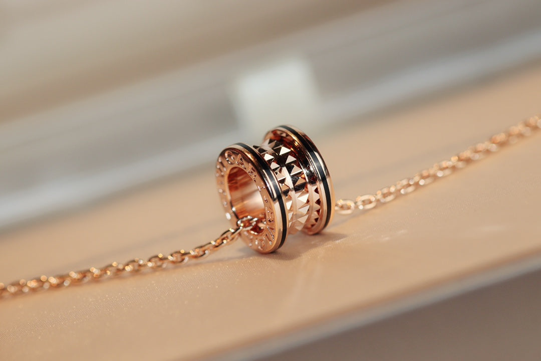 [Love Lucky]ZERO 1 ROCK PEDANT PINK GOLD BLACK NECKLACE