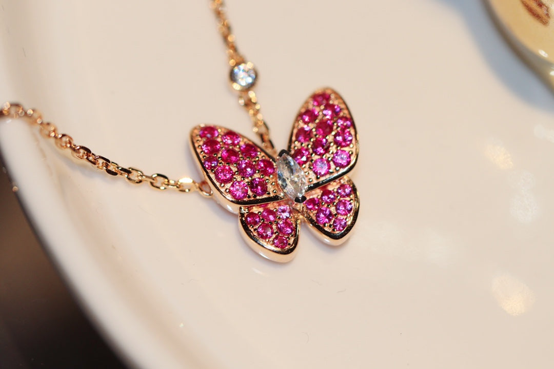 [Love Lucky]BUTTERFLY RED DIAMOND ROSE GOLD NECKLACE