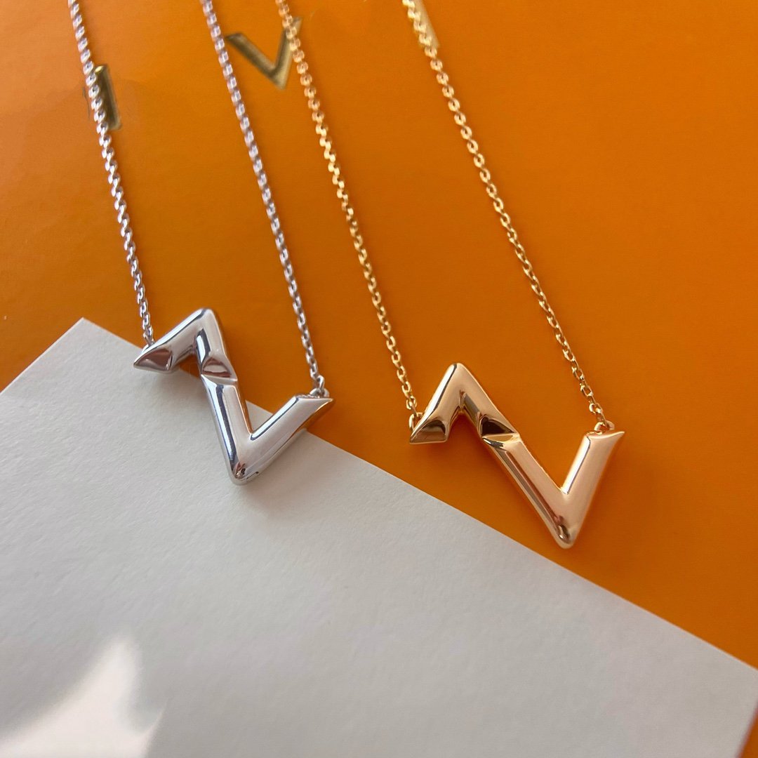[Love Lucky]VOLTE UPSIDE DOWN NECKLACE