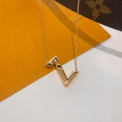 [Love Lucky]VOLTE UPSIDE DOWN NECKLACE