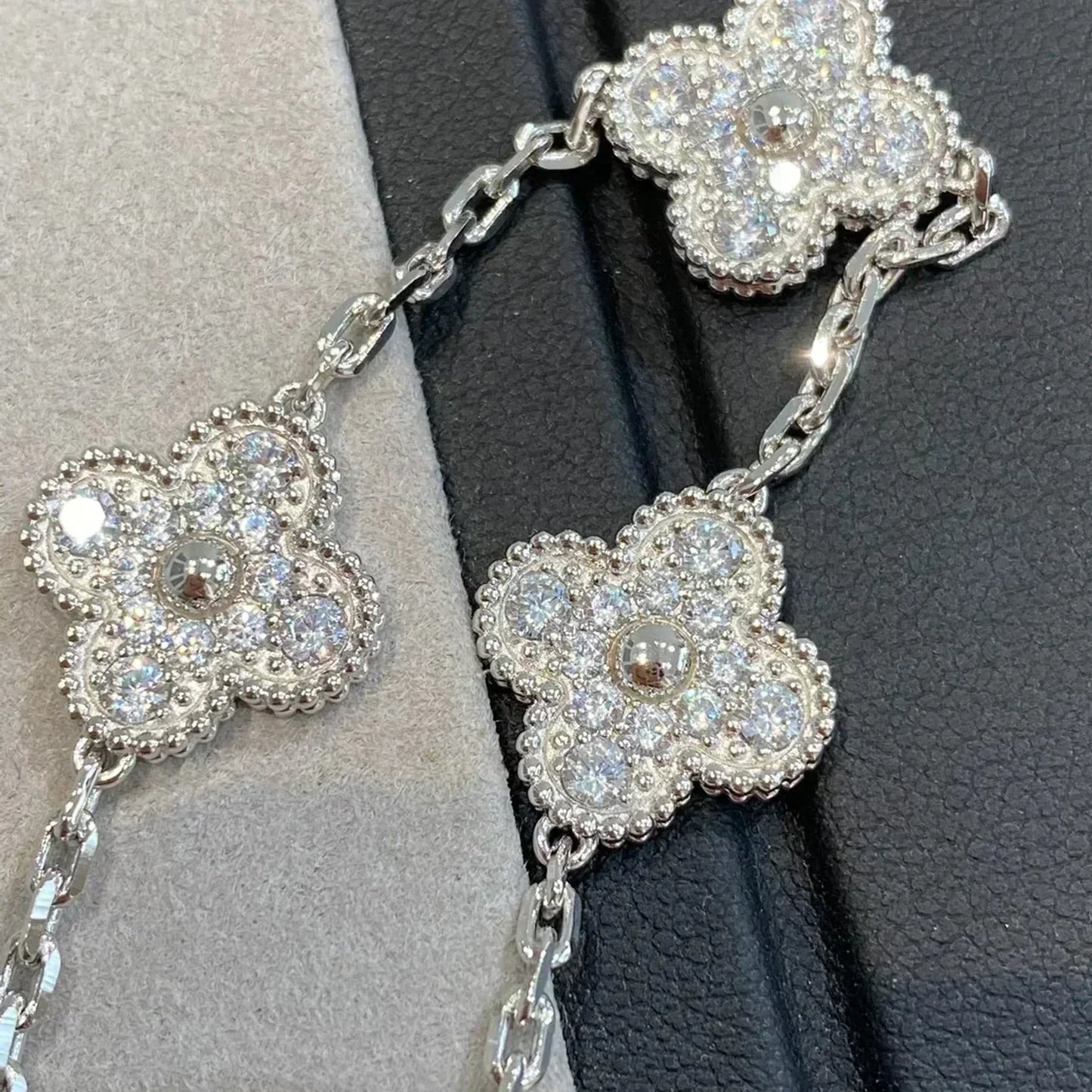 [Love Lucky]CLOVER 5 MOTIFS  DIAMOND BRACELET SILVER
