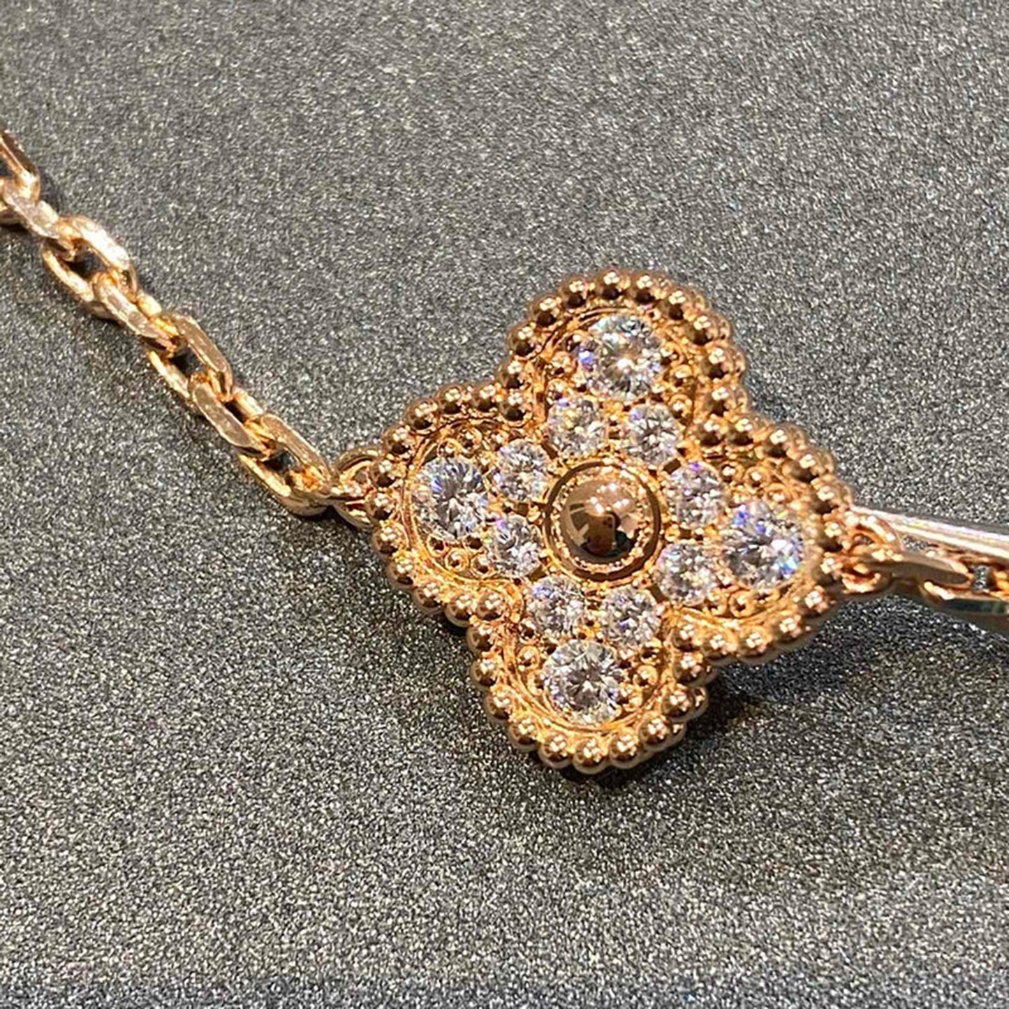 [Love Lucky]CLOVER 5 MOTIFS  FULL DIAMOND BRACELET
