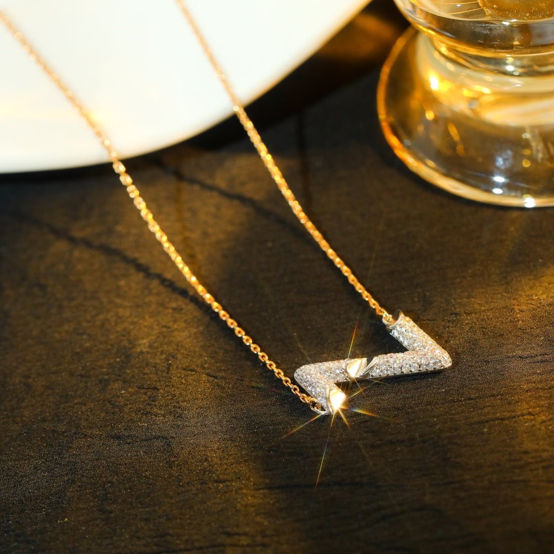 [Love Lucky]VOLT SILVER DIAMOND PEDANT NECKLACE