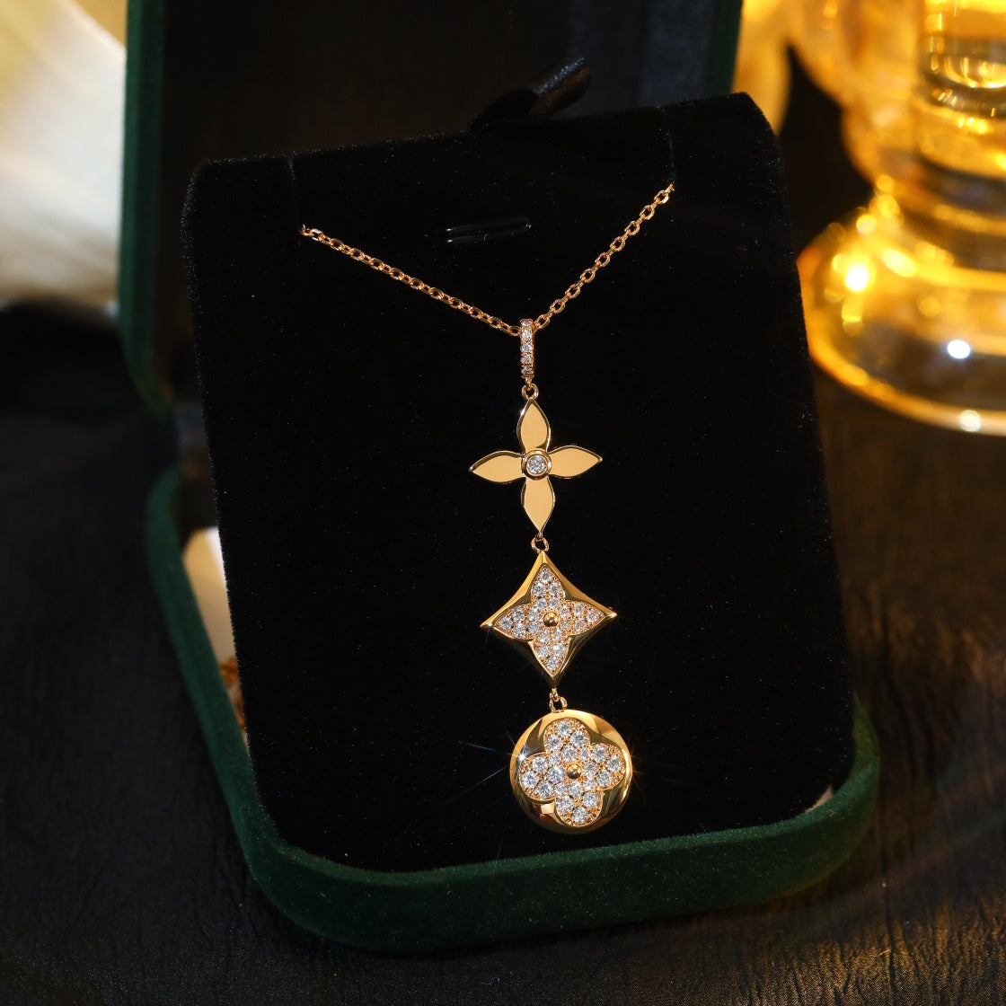 [Love Lucky]STAR AND SUN DIAMOND PINK GOLD NECKLACE