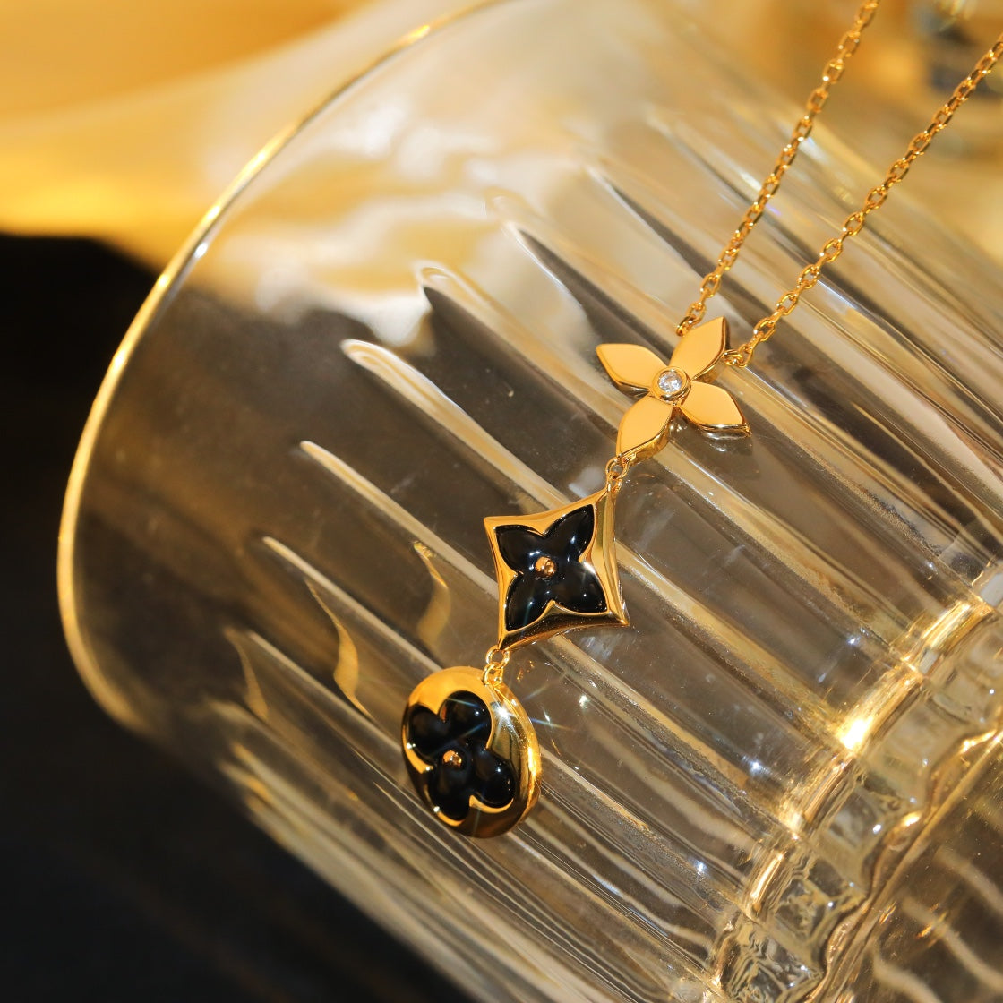 [Love Lucky]STAR AND SUN ONYX PINK GOLD NECKLACE