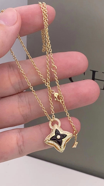 [Love Lucky]STAR PEDANT PINK GOLD DIAMOND NECKLACE