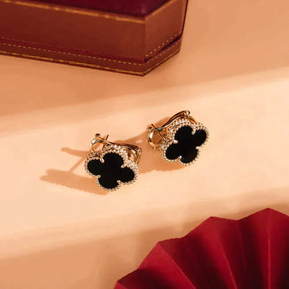 [Love Lucky]CLOVER MEDIUM 1 MOTIFS  ONYX STUD EARRINGS