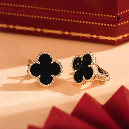 [Love Lucky]CLOVER MEDIUM 1 MOTIFS  ONYX STUD EARRINGS