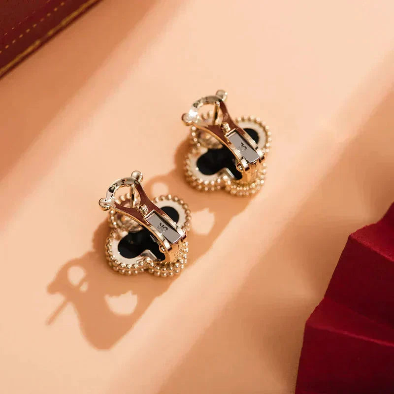 [Love Lucky]CLOVER MEDIUM 1 MOTIFS  ONYX STUD EARRINGS