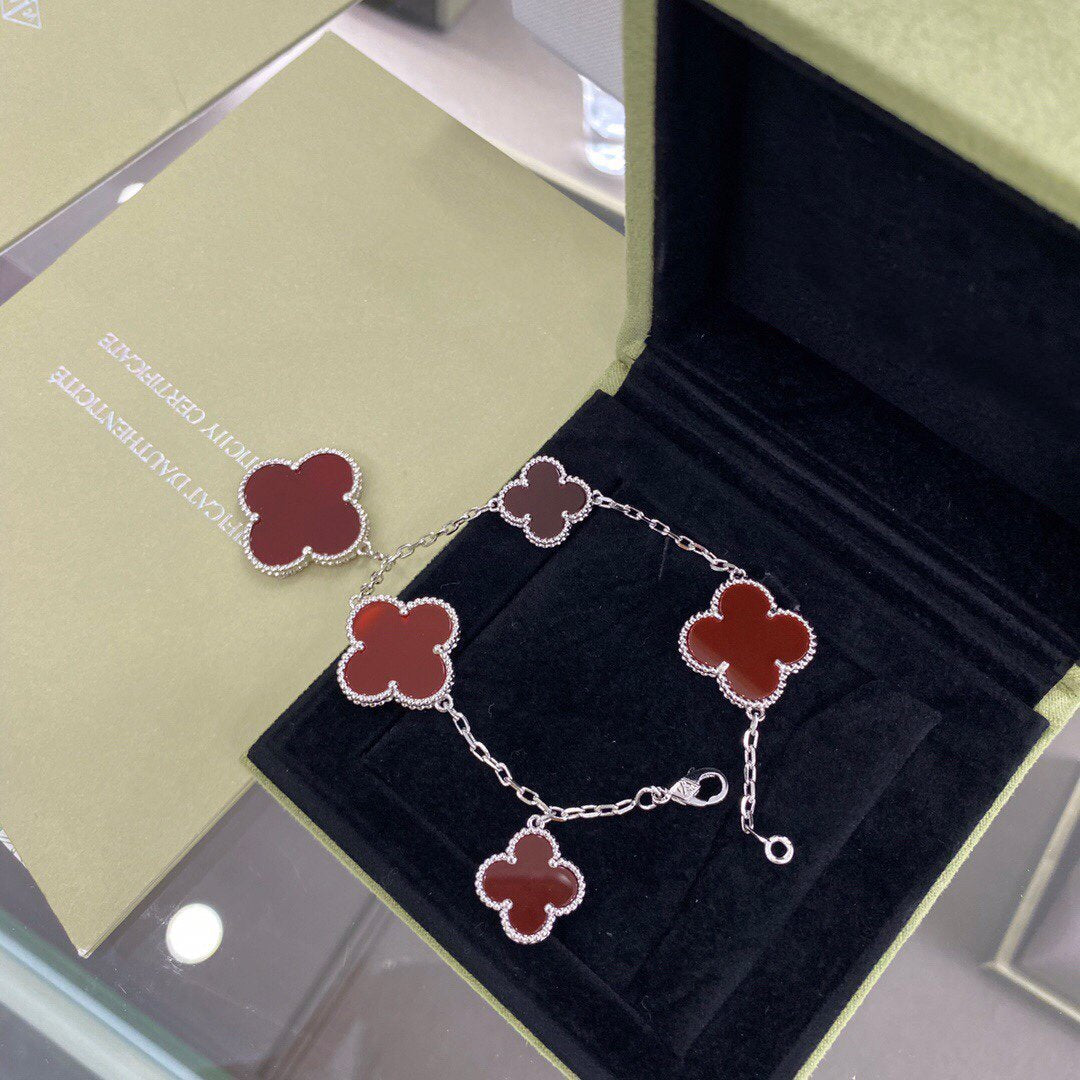 [Love Lucky]CLOVER 5 MOTIFS SIVLER CARNELIAN BRACELET