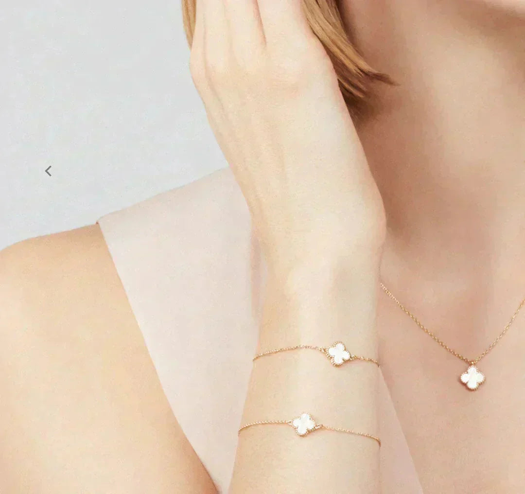 [Love Lucky]CLOVER MINI 9.5MM WHITE MOTHER-OF-PEARL NECKLACE