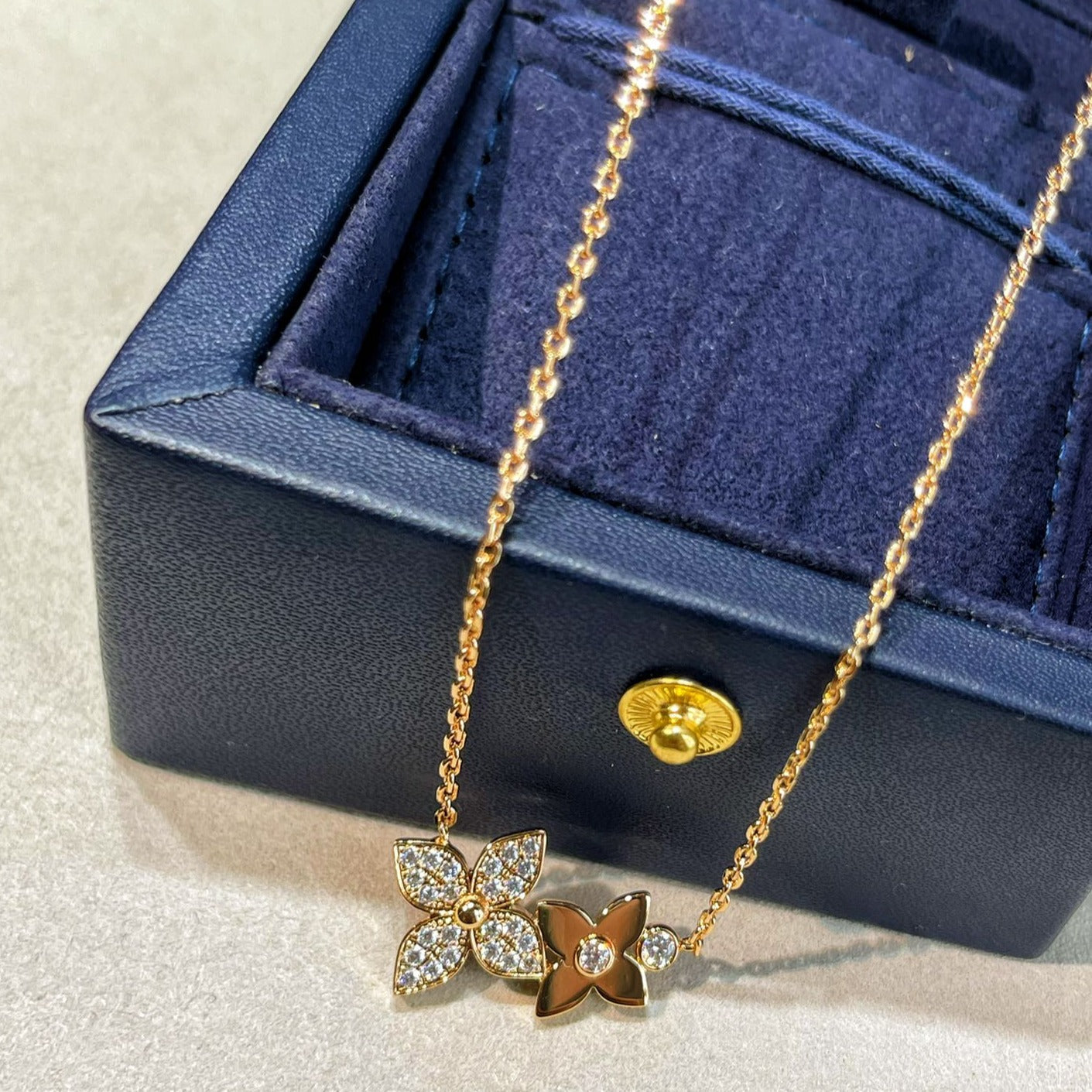 [Love Lucky]STAR BLOSSOM NECKLACE PINK GOLD DIAMONDS