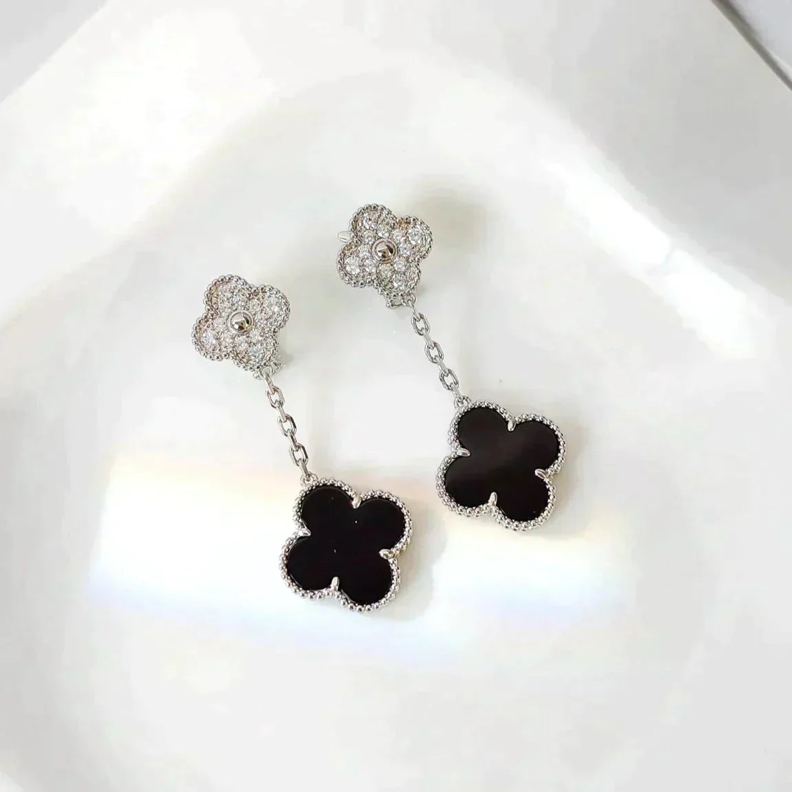 [Love Lucky]CLOVER 2 MOTIFS  DIAMOND ONYX EARRINGS SILVER