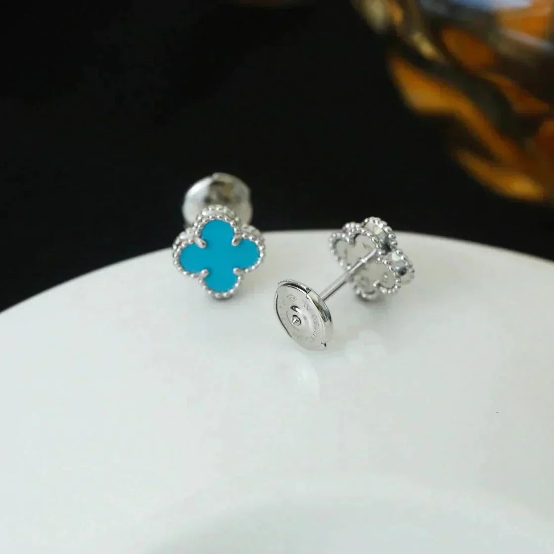 [Love Lucky]CLOVER MINI 9.5MM ONYX STUD EARRINGS SILVER