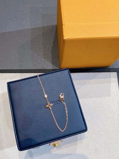 [Love Lucky]STAR DIAMOND PINK GOLD BRACELET